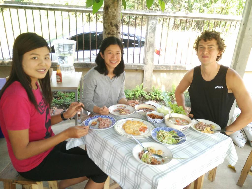 צ'יאנג מאי Squirrel Hostel מראה חיצוני תמונה