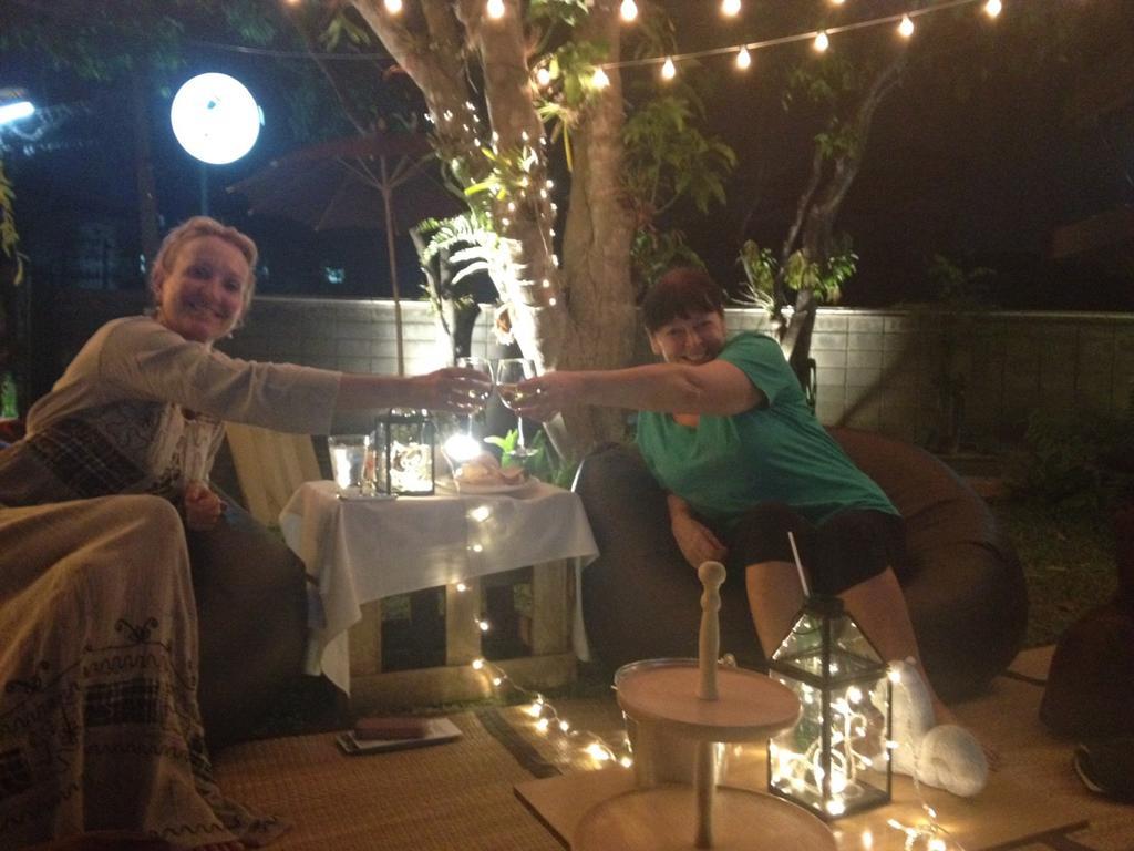 צ'יאנג מאי Squirrel Hostel מראה חיצוני תמונה
